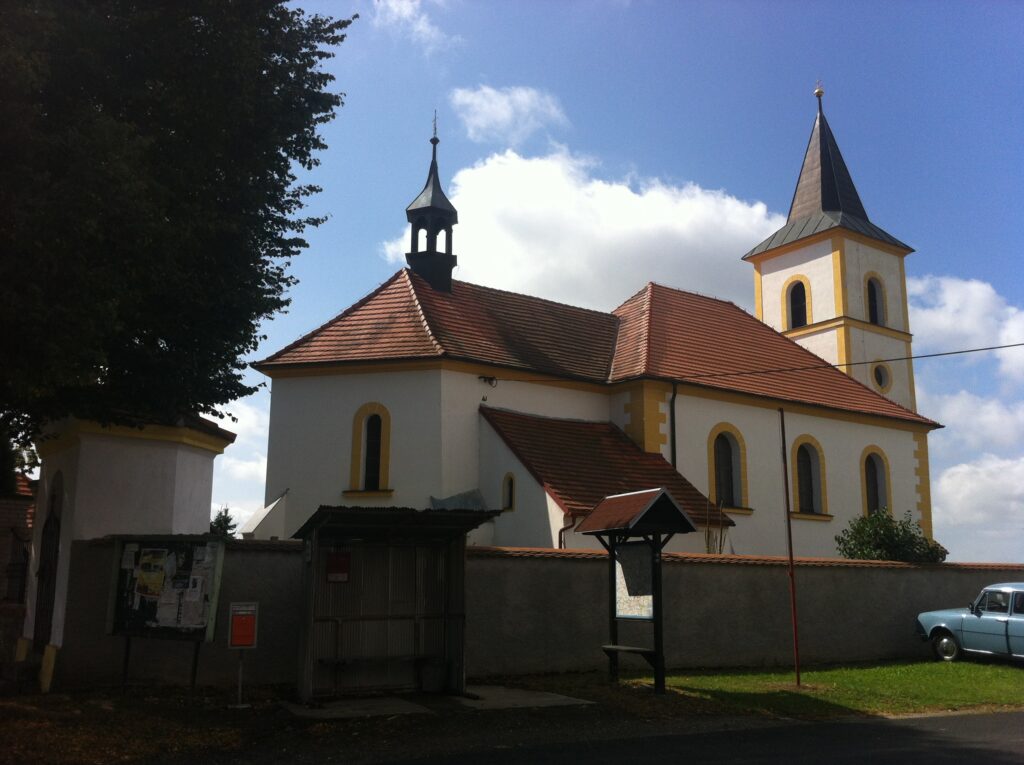 Logo kostel Nejsvětější Trojice